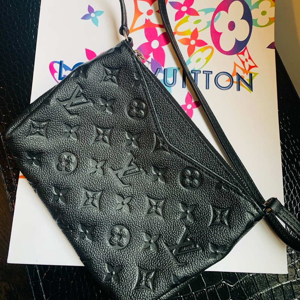 Louis Vuitton Empreinte Pallas Crossbody Black